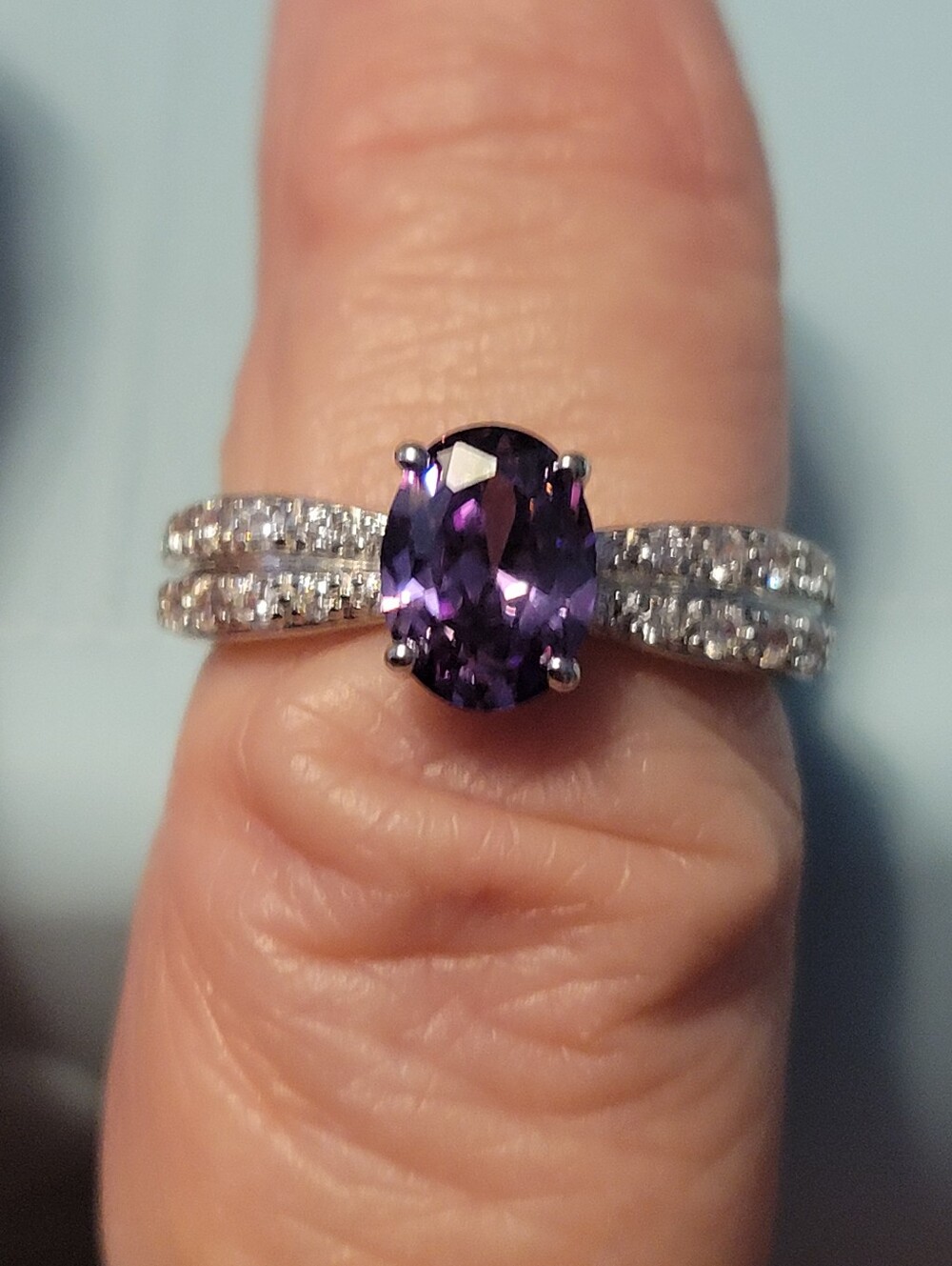 Vintage Avon Oval Solitaire Ring with Pavé Band - Purple